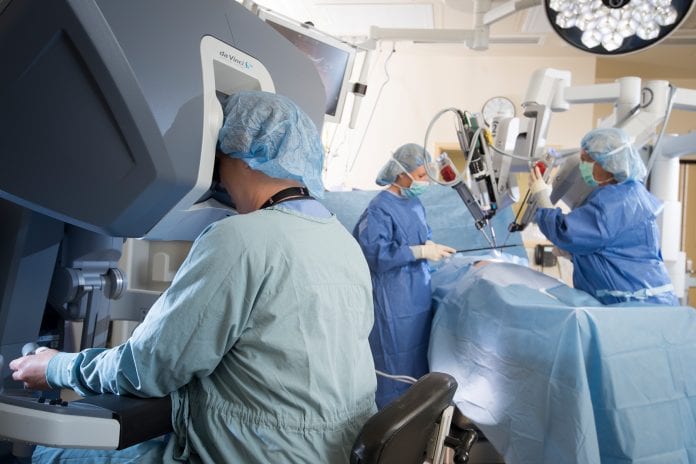 Endometriosis excision surgery robotic